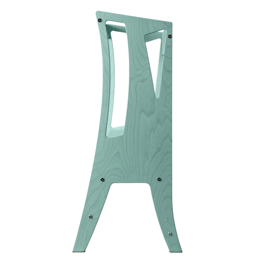 Sikkert, ergonomisk og smukt læringstårn. Dansk design og produktion.